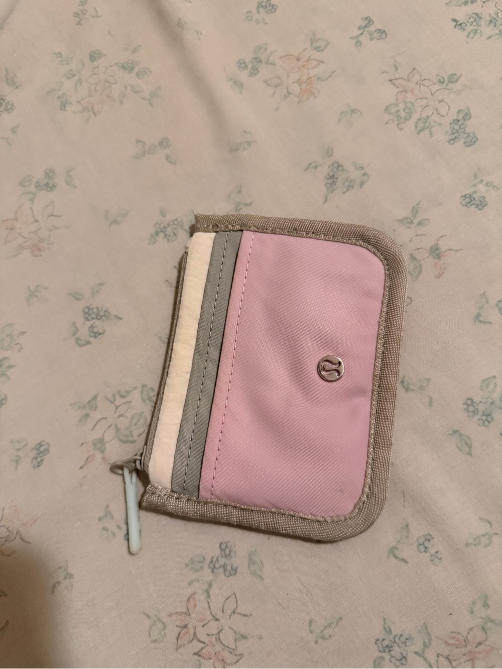 Lululemon Lilac and grey everyday wallet